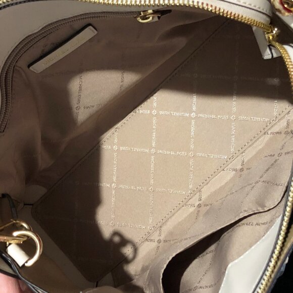 Michael Kors Reed Large White Leather Belted Satchel Crossbody Handbag MSRP $558 - Picture 9 of 11